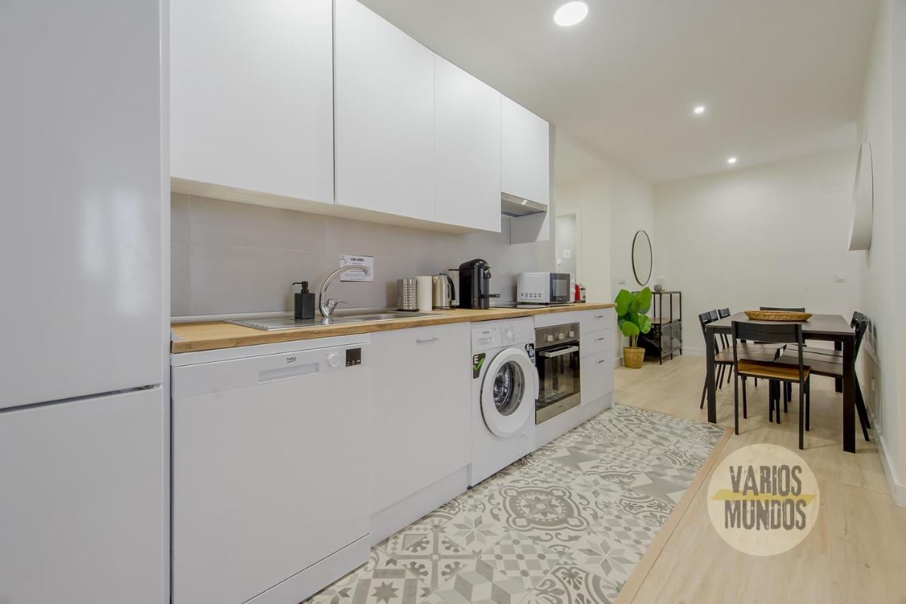 Spacious New Apartment Para 7 En La Plaza De Tirso De Molina Madrid Exteriör bild