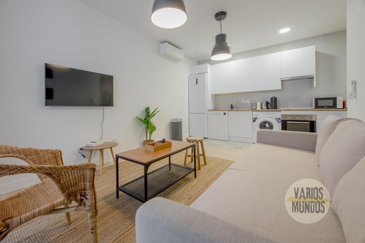 Spacious New Apartment Para 7 En La Plaza De Tirso De Molina Madrid Exteriör bild