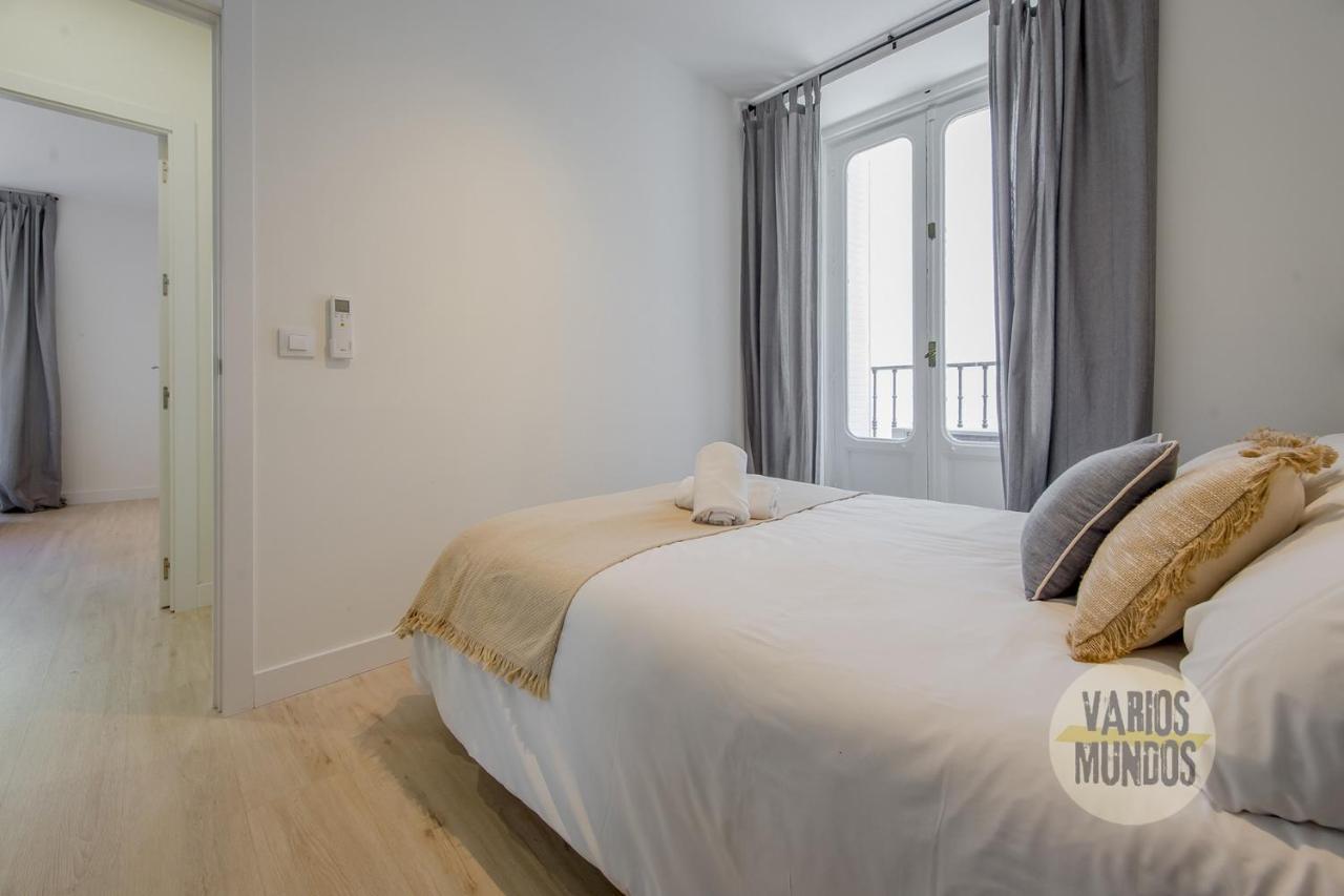 Spacious New Apartment Para 7 En La Plaza De Tirso De Molina Madrid Exteriör bild